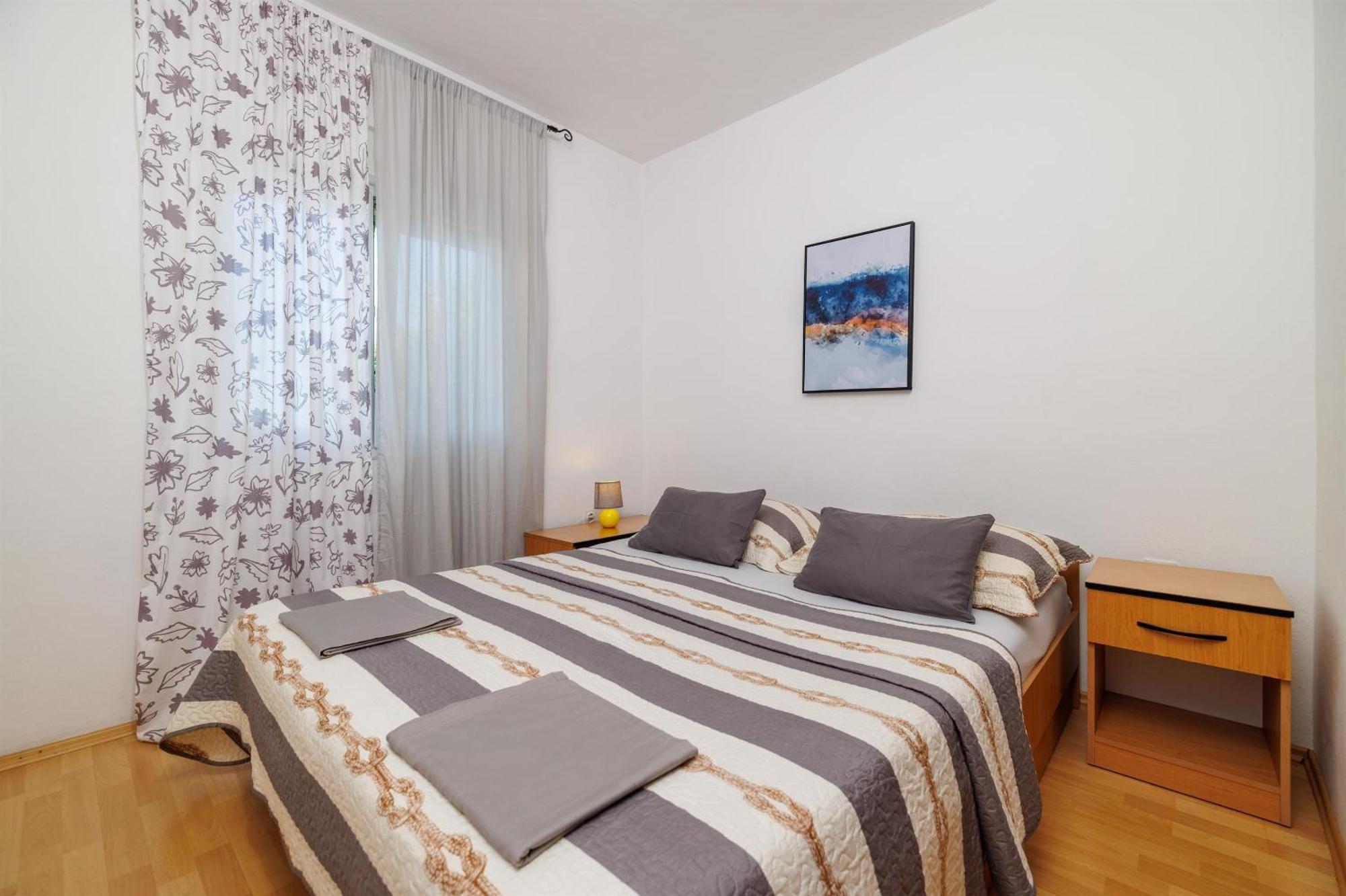 Apartments Buneta Цриквеница Экстерьер фото