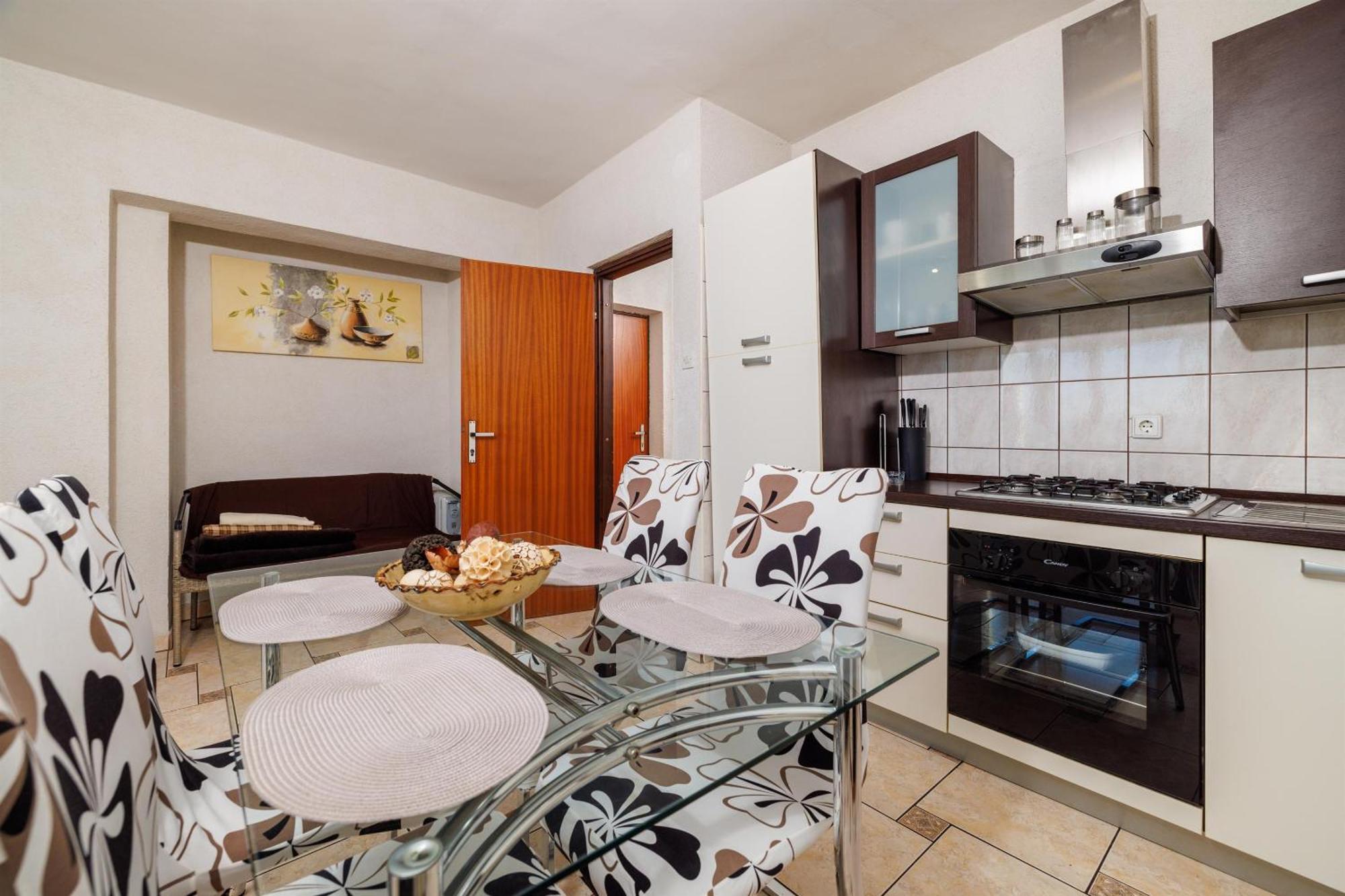 Apartments Buneta Цриквеница Экстерьер фото