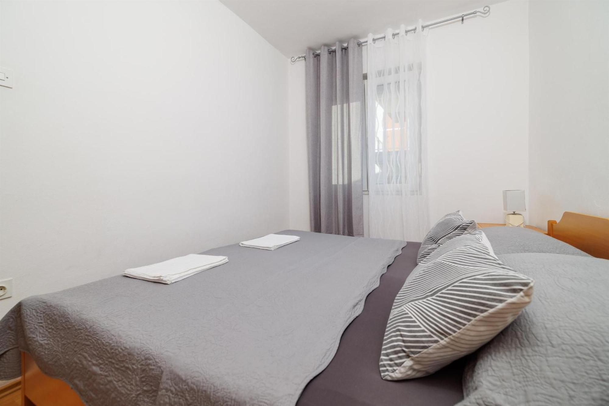 Apartments Buneta Цриквеница Экстерьер фото