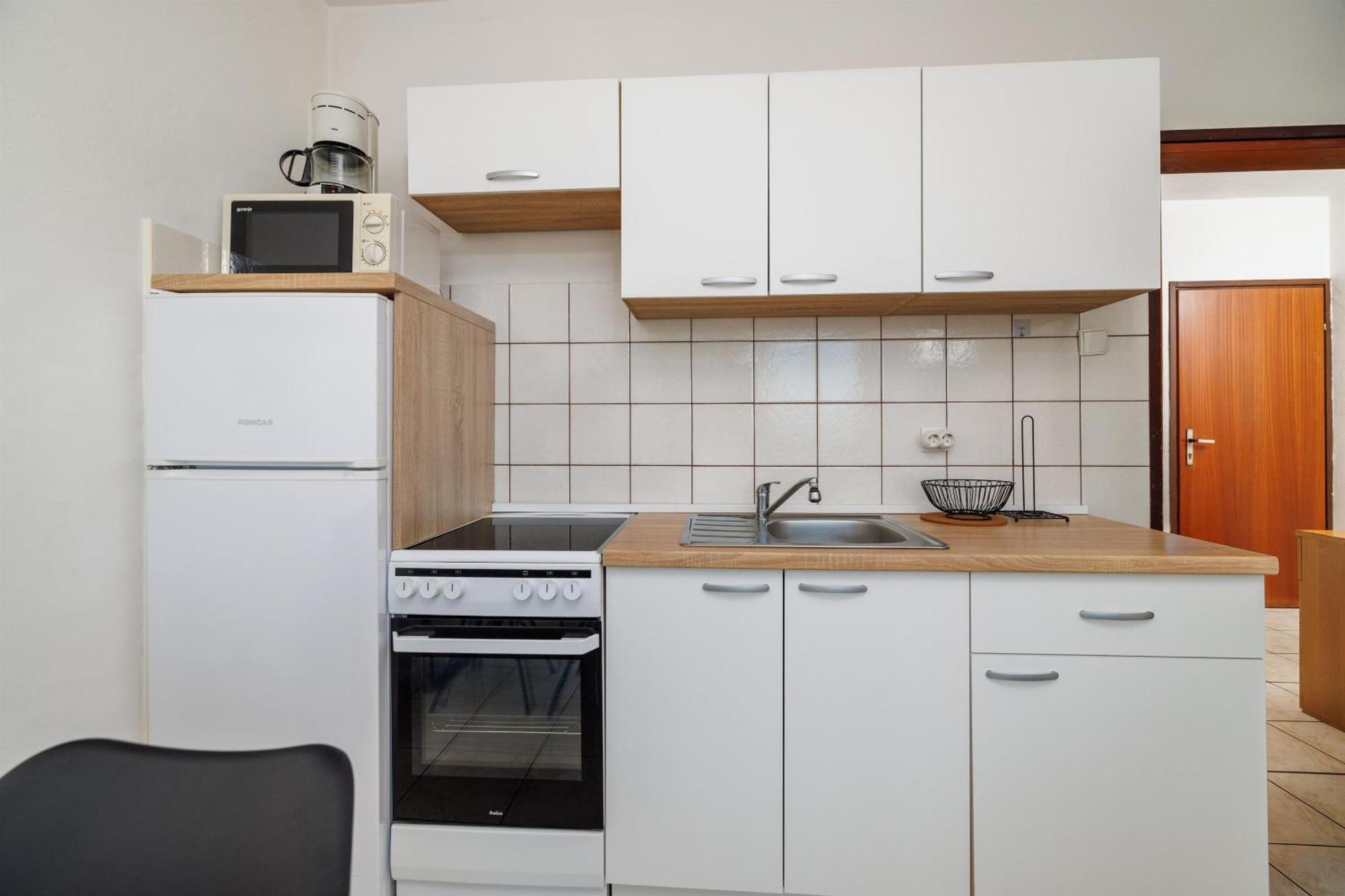Apartments Buneta Цриквеница Экстерьер фото