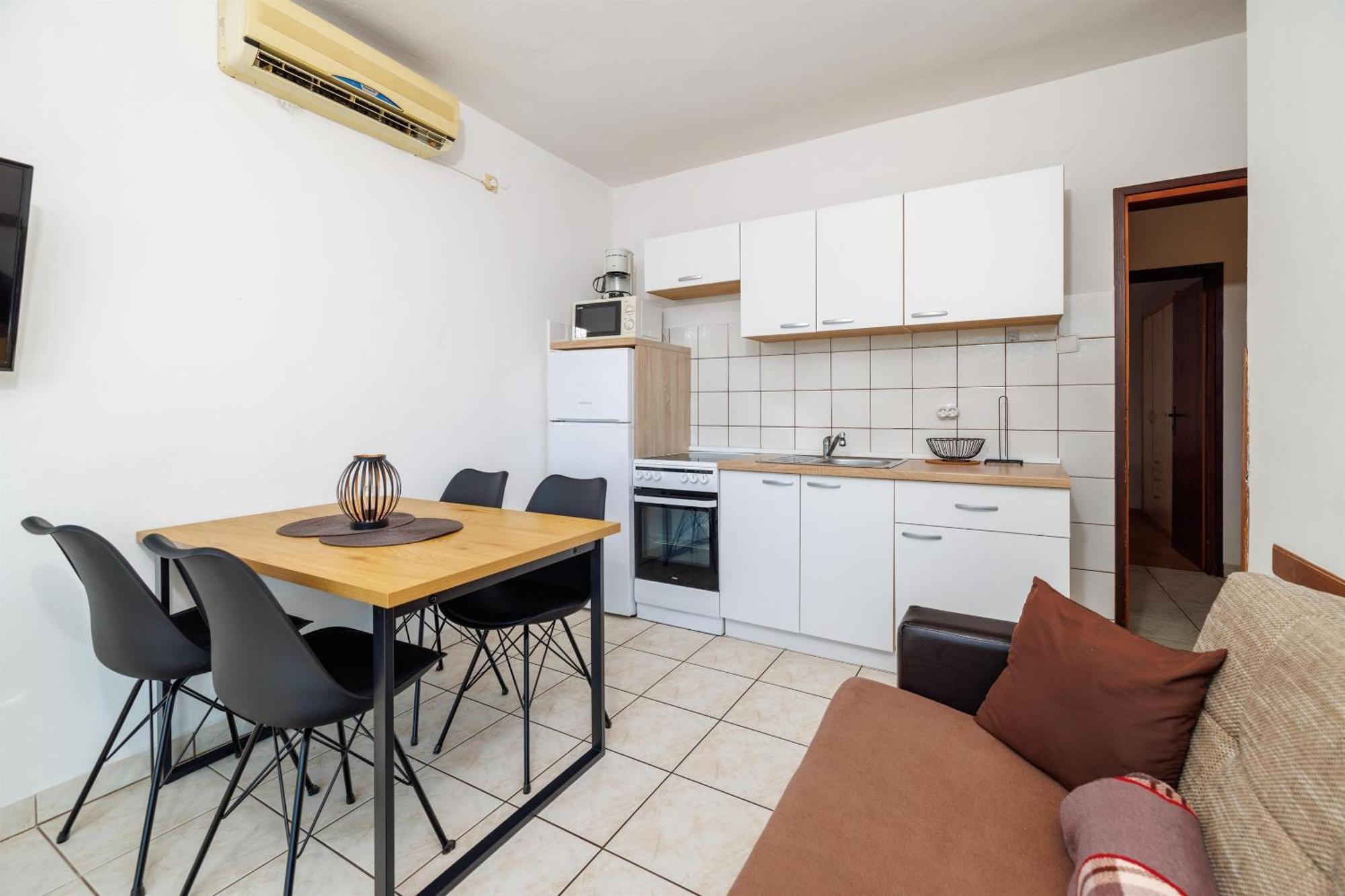 Apartments Buneta Цриквеница Экстерьер фото